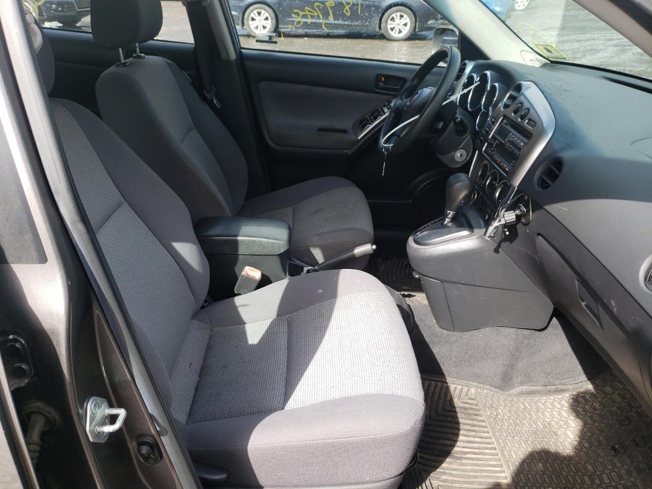 Photo 5 from auction – 2005 PONTIAC VIBE with VIN 5Y2SL66855Z431890