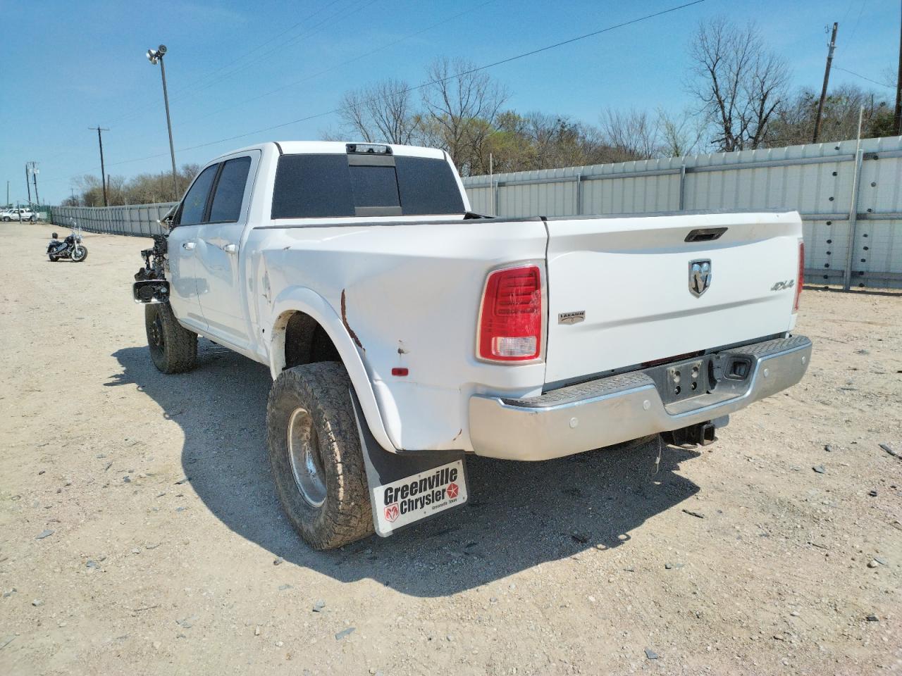 Photo 3 from auction – 2016 RAM 3500 LARAM with VIN 3C63RRJL0GG386593