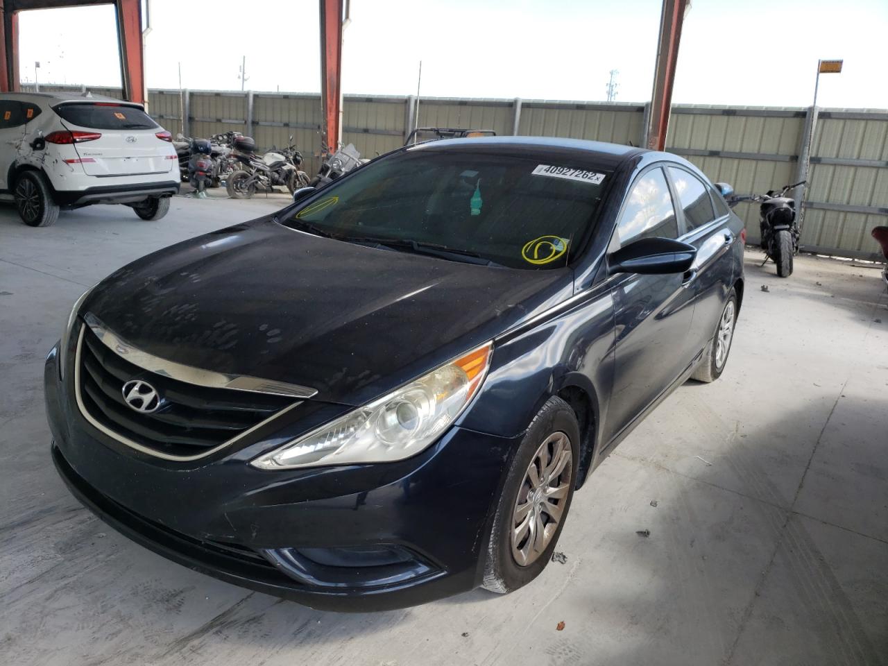 Photo 2 from auction – 2011 HYUNDAI SONATA GLS with VIN 5NPEB4ACXBH245409