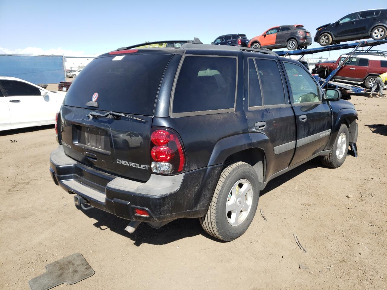 Photo 4 from auction – 2003 CHEVROLET TRAILBLAZE with VIN 1GNDT13S632383146
