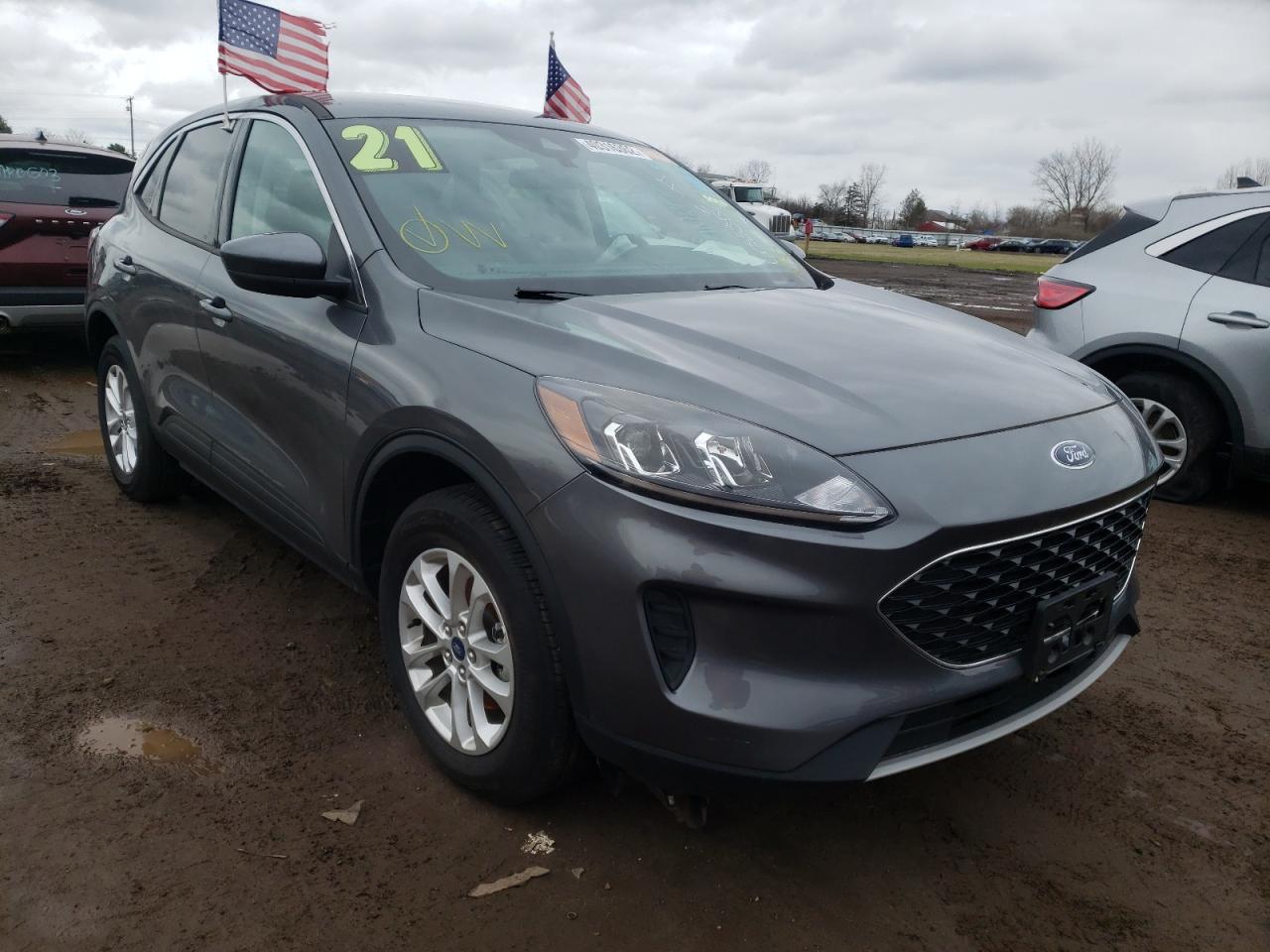 FORD ESCAPE SE 2021 with VIN 1FMCU9G64MUA35781 - Photo from auction