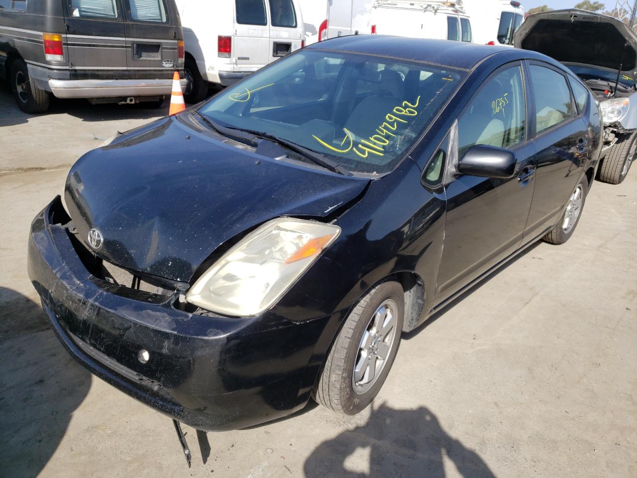 Photo 2 from auction – 2005 TOYOTA PRIUS with VIN JTDKB20U653084073