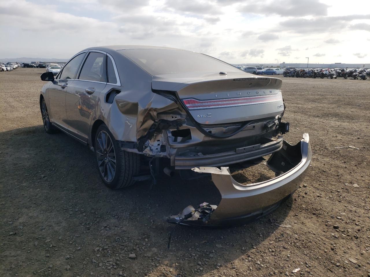 Photo 3 from auction – 2016 LINCOLN MKZ with VIN 3LN6L2J91GR601689