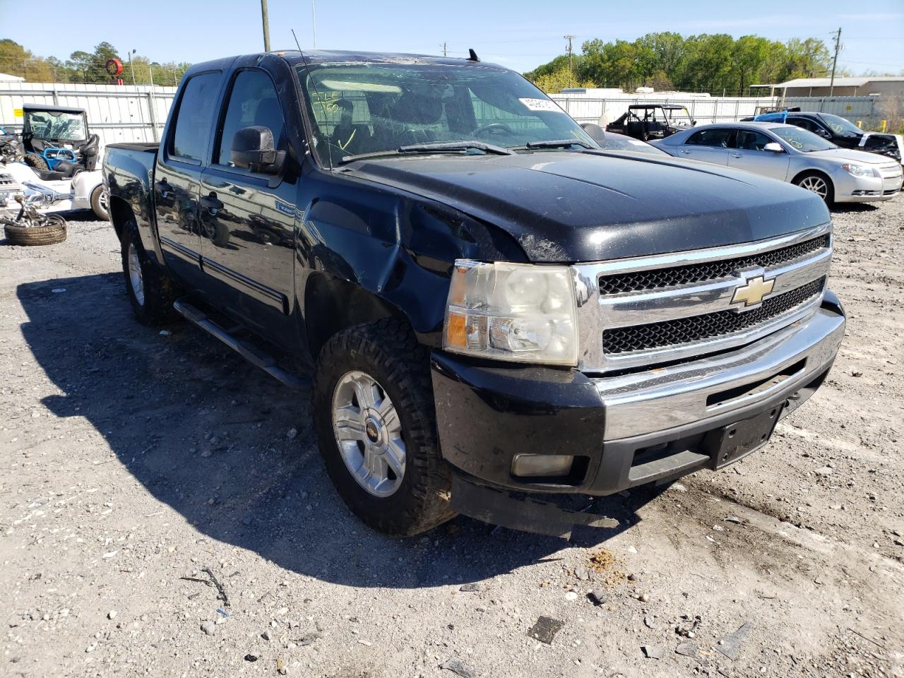 CHEVROLET SILVERADO 2011 with VIN 3GCPKSE35BG159148 - Photo from auction