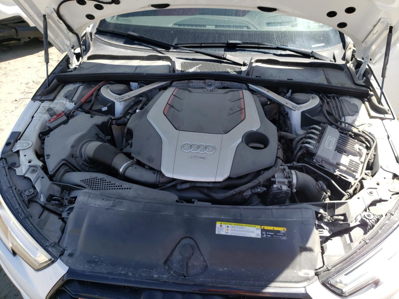 Photo 7 from auction – 2019 AUDI S4 PRESTIG with VIN WAUC4AF47KA006504