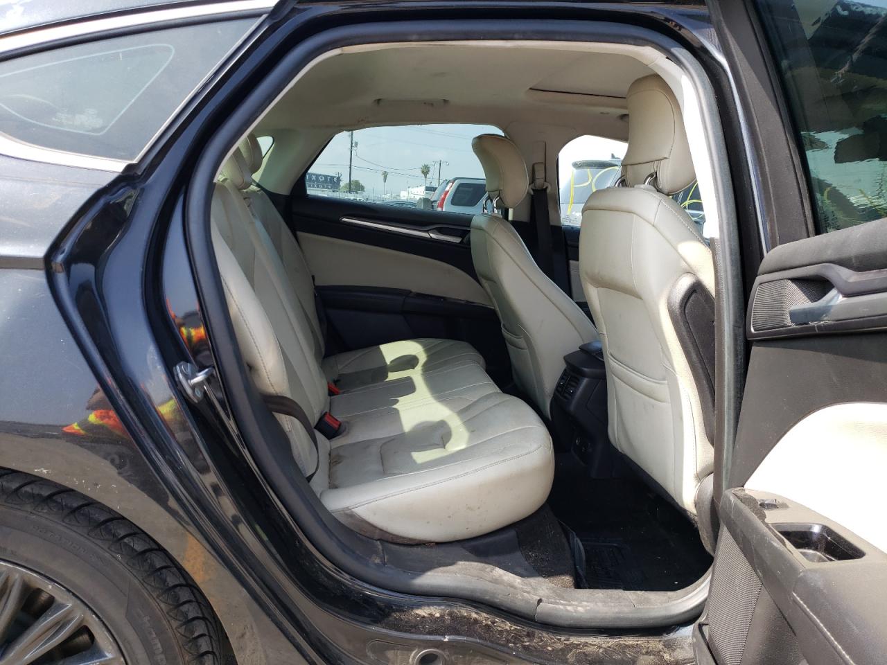 Photo 6 from auction – 2014 FORD FUSION TIT with VIN 3FA6P0SU1ER324660