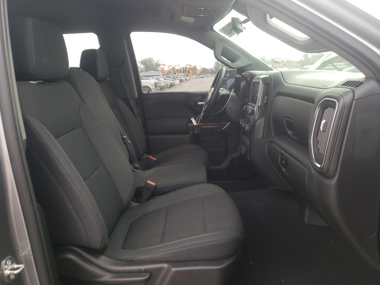 Photo 5 from auction – 2019 CHEVROLET SILVERADO with VIN 3GCPWCED3KG207037
