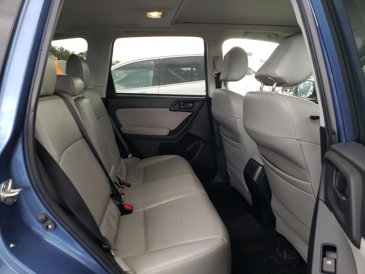 Photo 6 from auction – 2015 SUBARU FORESTER 2 with VIN JF2SJADC3FH435543