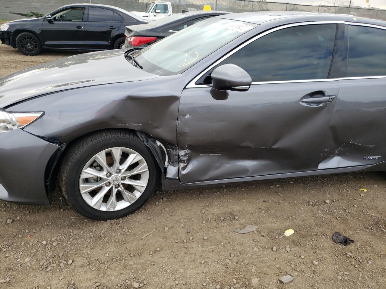 Photo 9 from auction – 2015 LEXUS ES 300H with VIN JTHBW1GG5F2098888