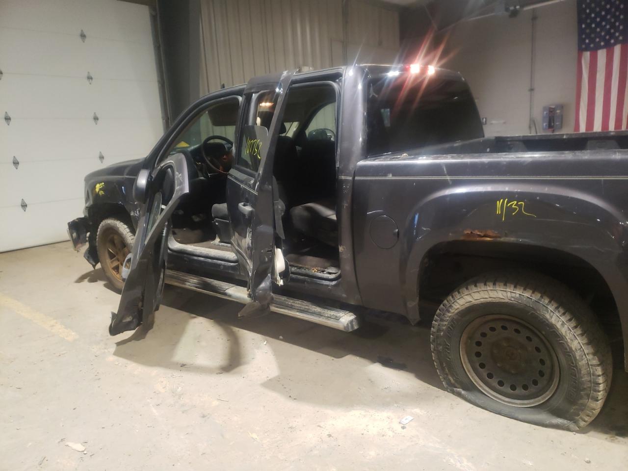 Photo 10 from auction – 2010 GMC SIERRA K15 with VIN 3GTRKVE38AG263495
