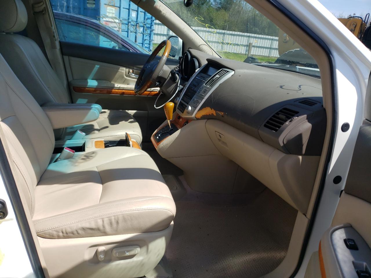 Фото 5 с аукциона – 2005 LEXUS RX 330 с VIN 2T2GA31U15C036447