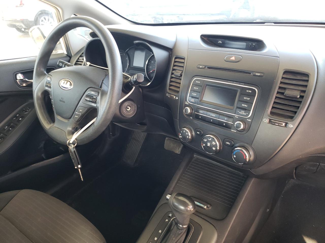 Photo 9 from auction – 2014 KIA FORTE LX with VIN KNAFX4A64E5094973