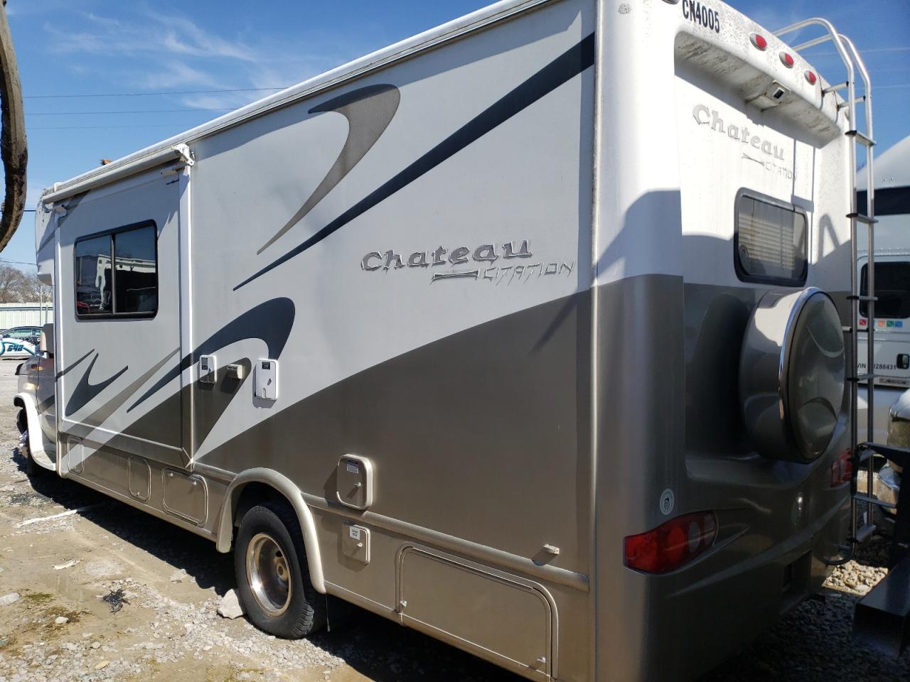 Photo 3 from auction – 2006 FORD CHATEAU with VIN 1FDXE45S94HA53669