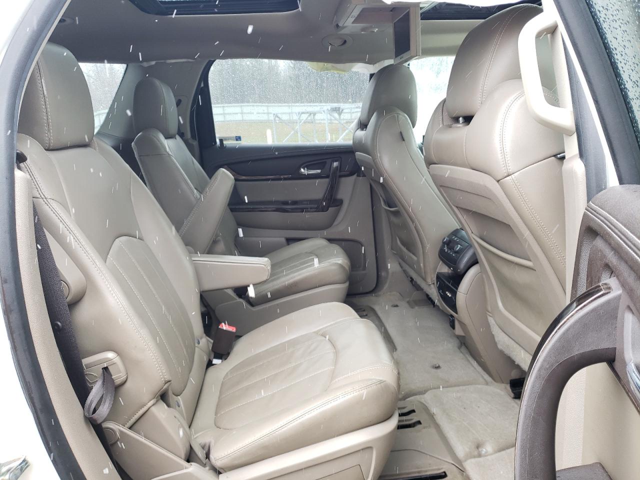 Photo 6 from auction – 2015 GMC ACADIA DEN with VIN 1GKKVTKD8FJ227679