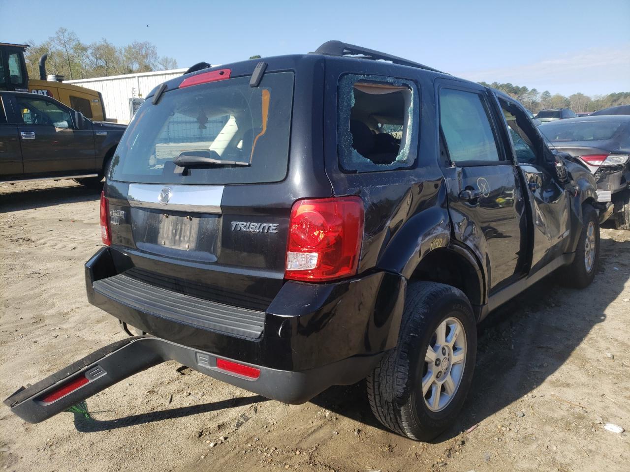 Photo 4 from auction – 2008 MAZDA TRIBUTE I with VIN 4F2CZ02ZX8KM32478