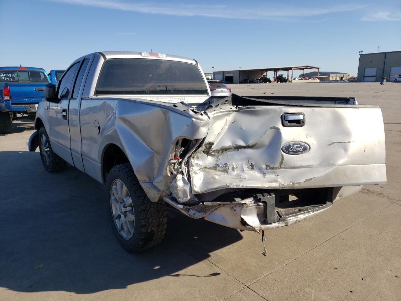Photo 3 from auction – 2007 FORD F150 with VIN 1FTRF12237NA81132