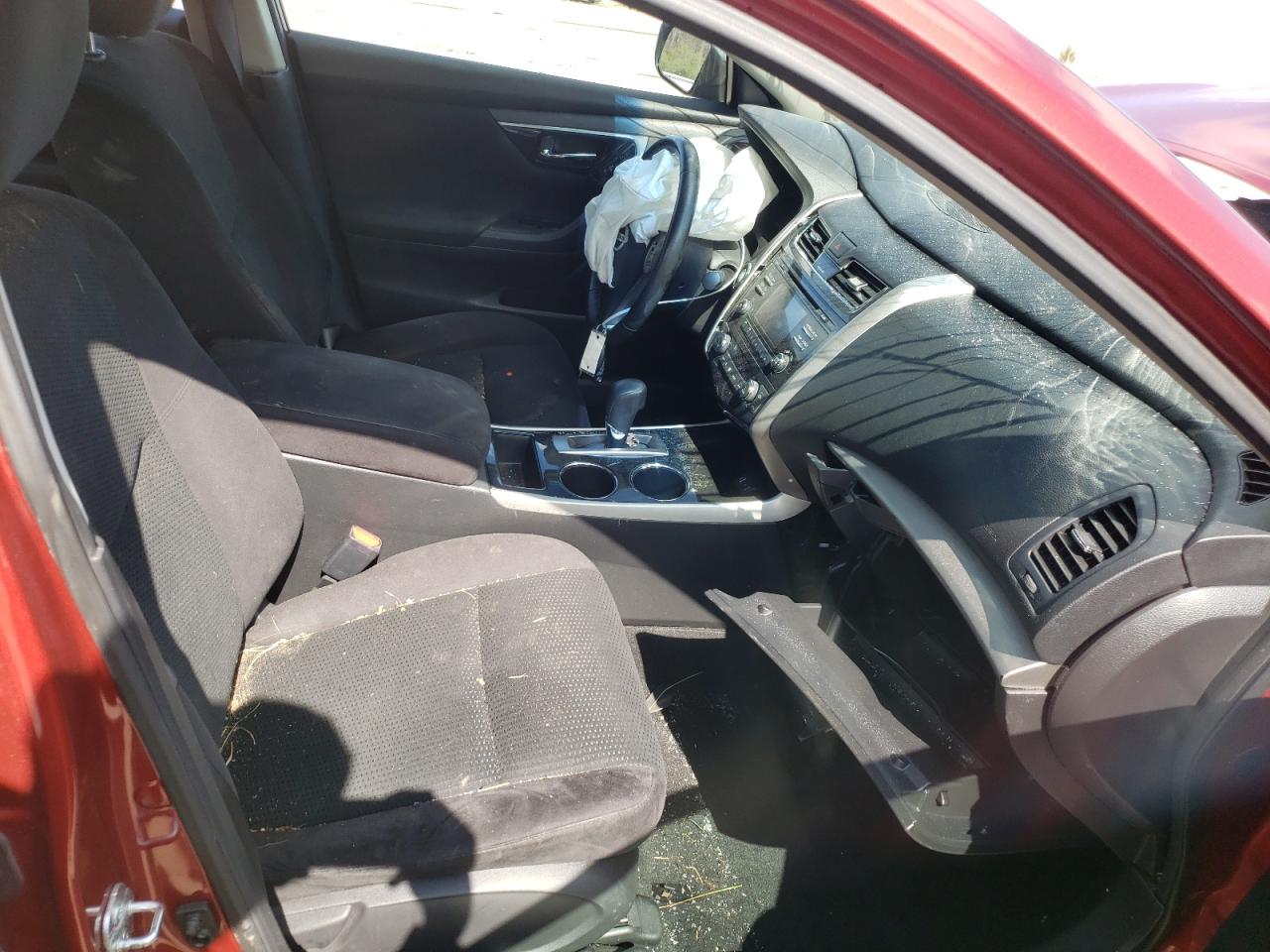 Photo 5 from auction – 2014 NISSAN ALTIMA 2.5 with VIN 1N4AL3AP0EC135273