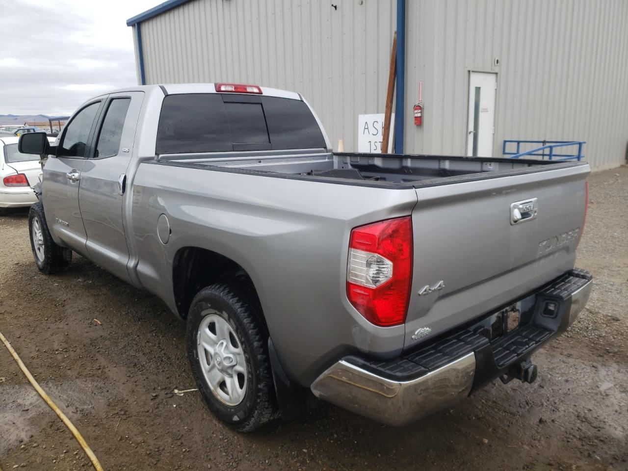 Photo 3 from auction – 2015 TOYOTA TUNDRA DOU with VIN 5TFUM5F17FX059341