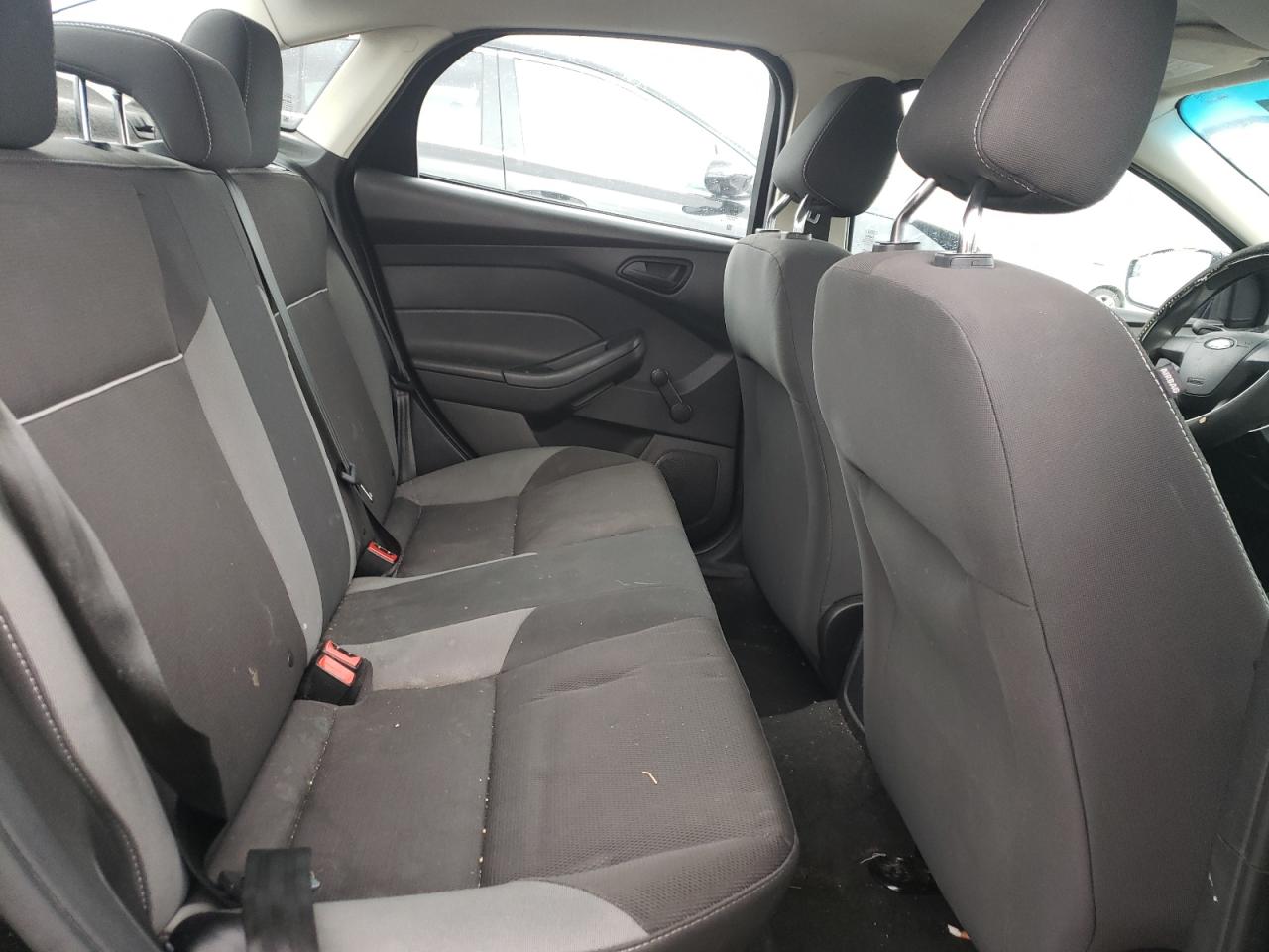 Photo 6 from auction – 2013 FORD FOCUS S with VIN 1FADP3E22DL110793