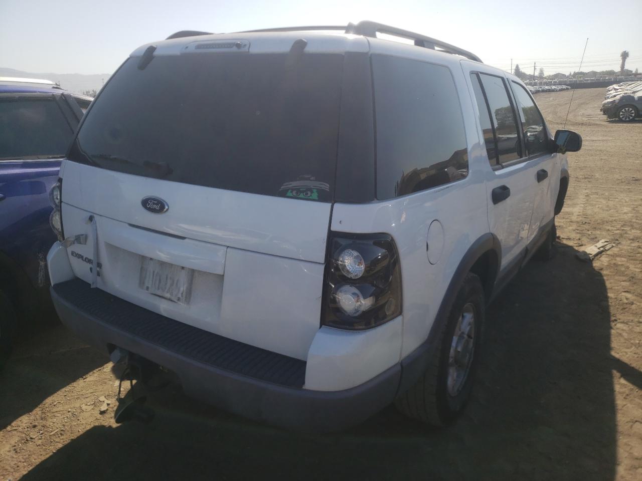 Фото 4 с аукциона – 2003 FORD EXPLORER X с VIN 1FMZU73K33ZA12270