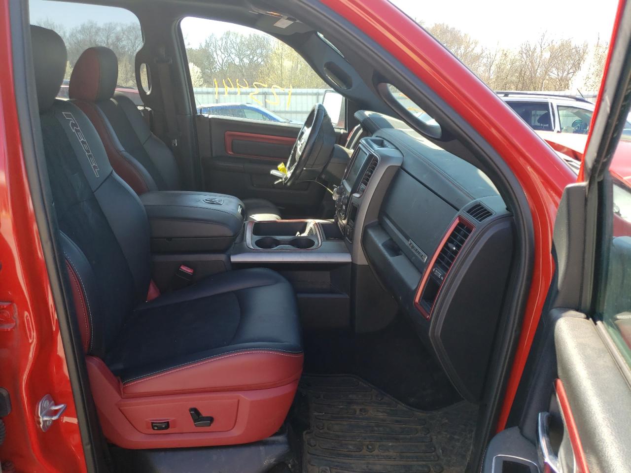 Photo 5 from auction – 2017 RAM 1500 REBEL with VIN 1C6RR7YT6HS603739