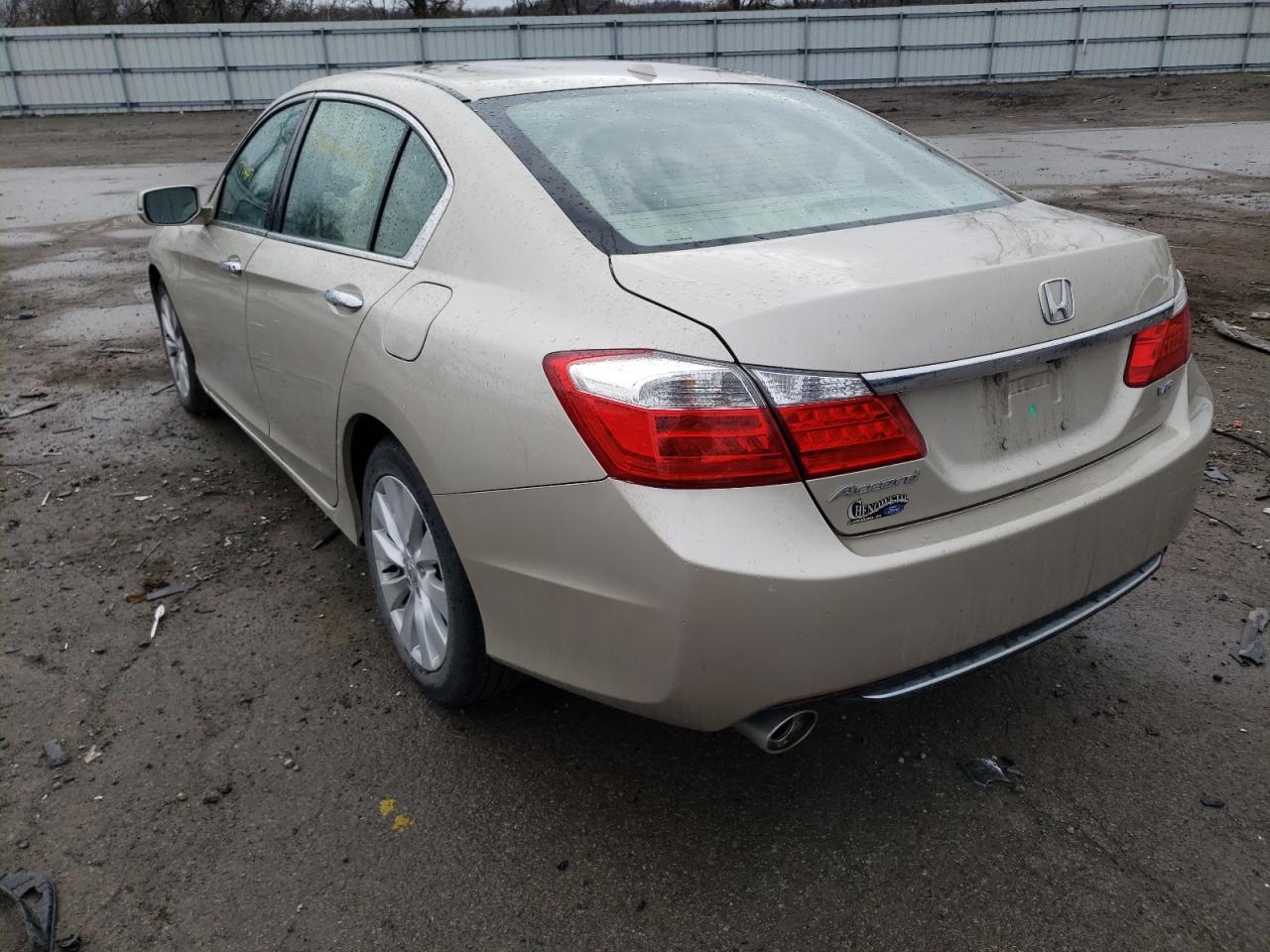 Photo 3 from auction – 2015 HONDA ACCORD EXL with VIN 1HGCR3F86FA006407