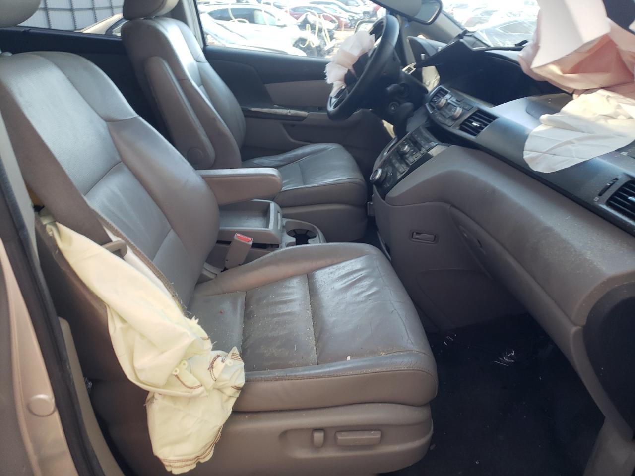 Photo 5 from auction – 2011 HONDA ODYSSEY EX with VIN 5FNRL5H68BB078776