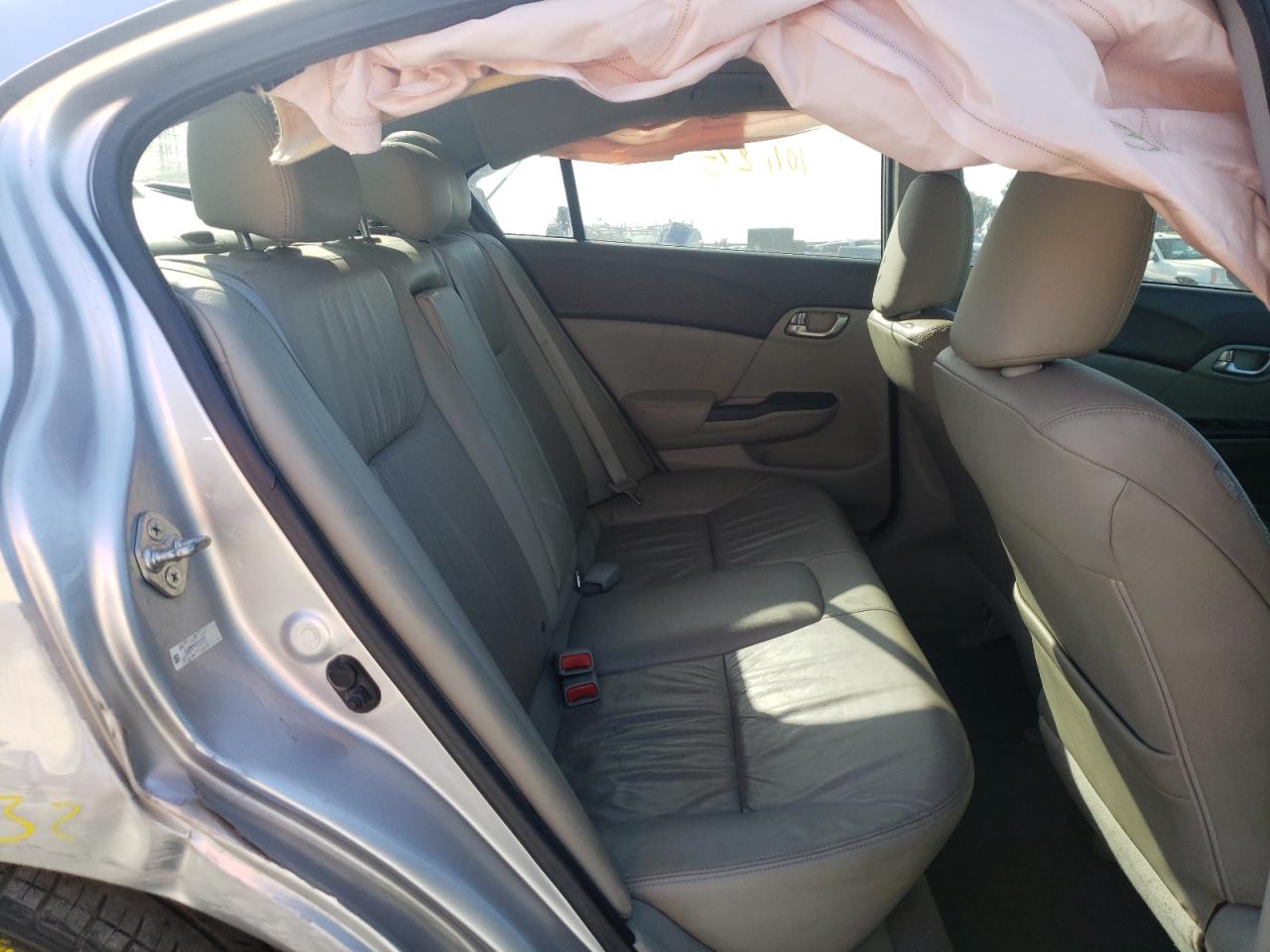 Photo 6 from auction – 2012 HONDA CIVIC EXL with VIN 2HGFB2F94CH589500