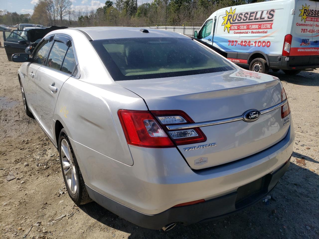 Photo 3 from auction – 2013 FORD TAURUS SEL with VIN 1FAHP2E8XDG189168