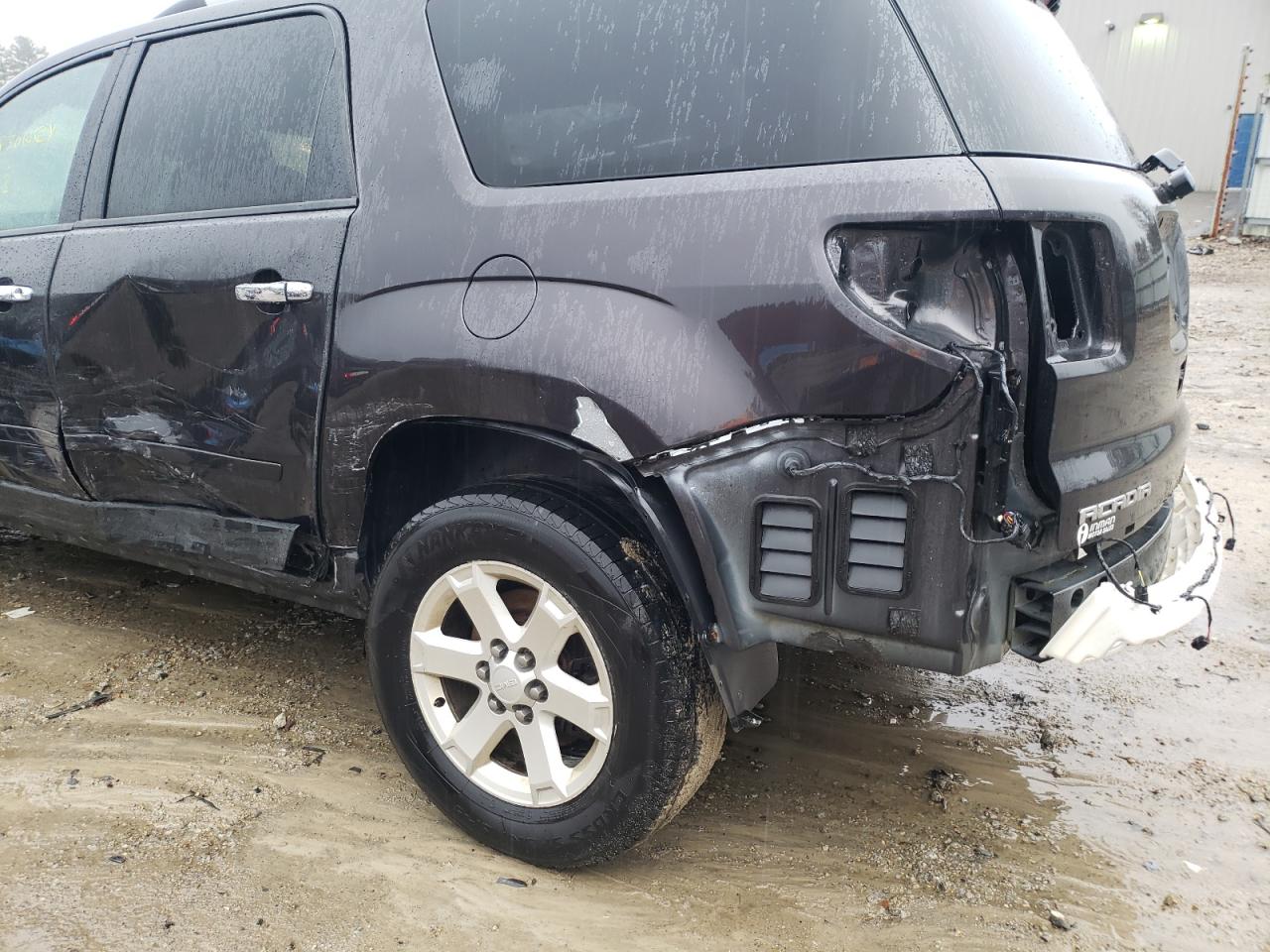 Photo 9 from auction – 2015 GMC ACADIA SLE with VIN 1GKKVPKD9FJ247124
