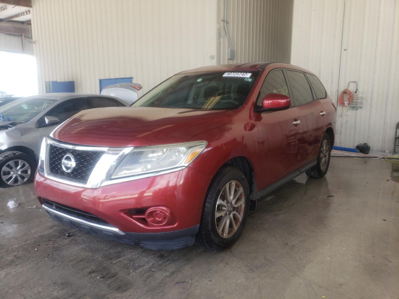 Photo 2 from auction – 2014 NISSAN PATHFINDER with VIN 5N1AR2MN2EC663776