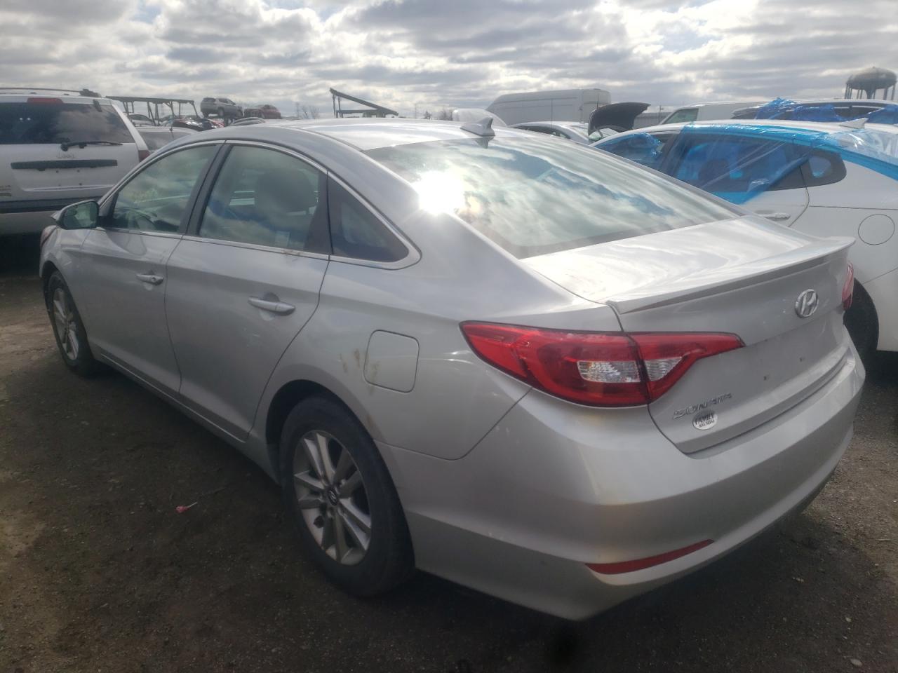 Photo 3 from auction – 2016 HYUNDAI SONATA SE with VIN 5NPE24AF8GH434562