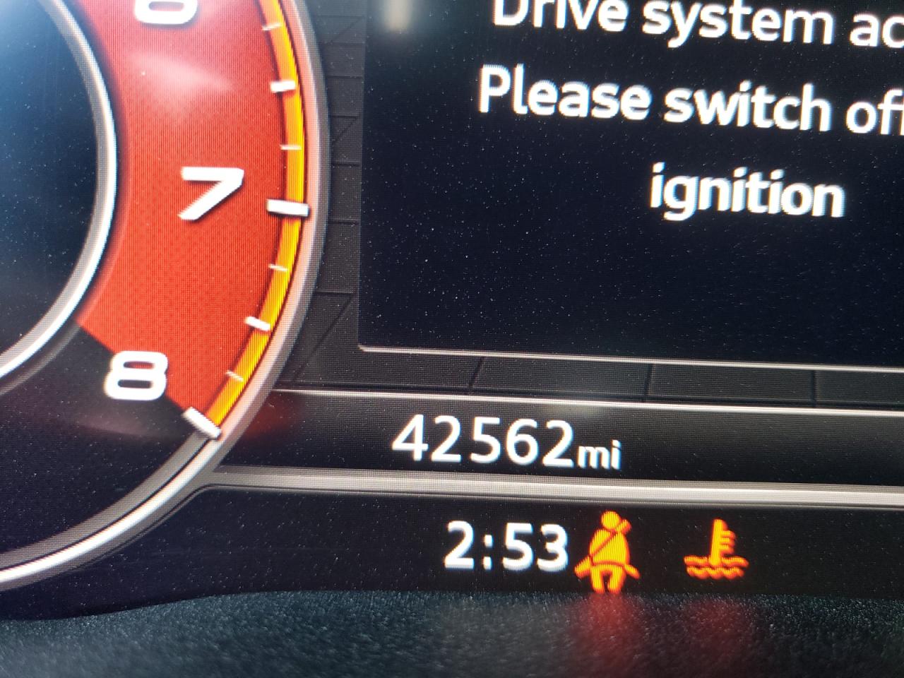 Photo 8 from auction – 2019 AUDI S4 PRESTIG with VIN WAUC4AF47KA006504