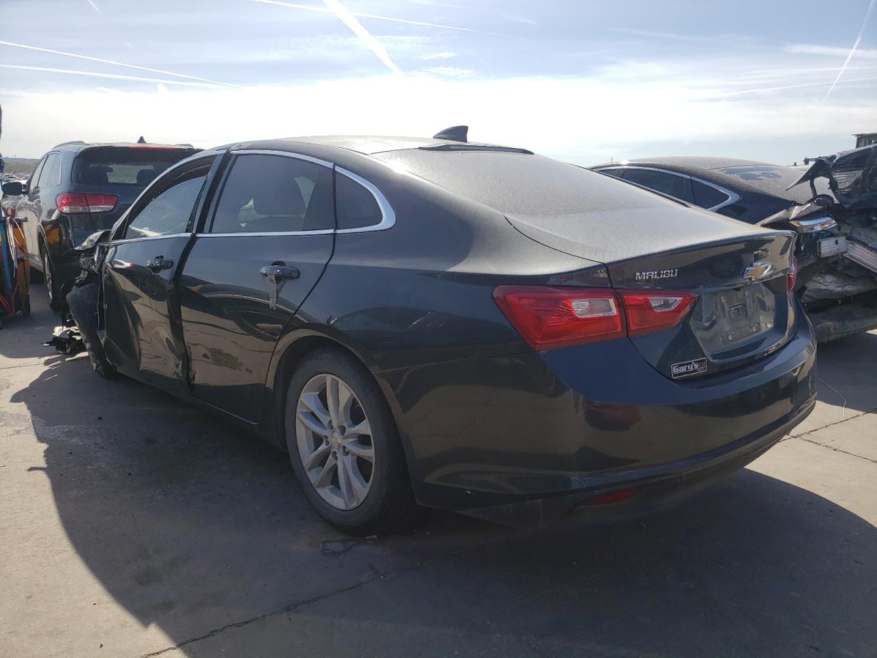 Photo 3 from auction – 2017 CHEVROLET MALIBU LT with VIN 1G1ZE5ST7HF110994