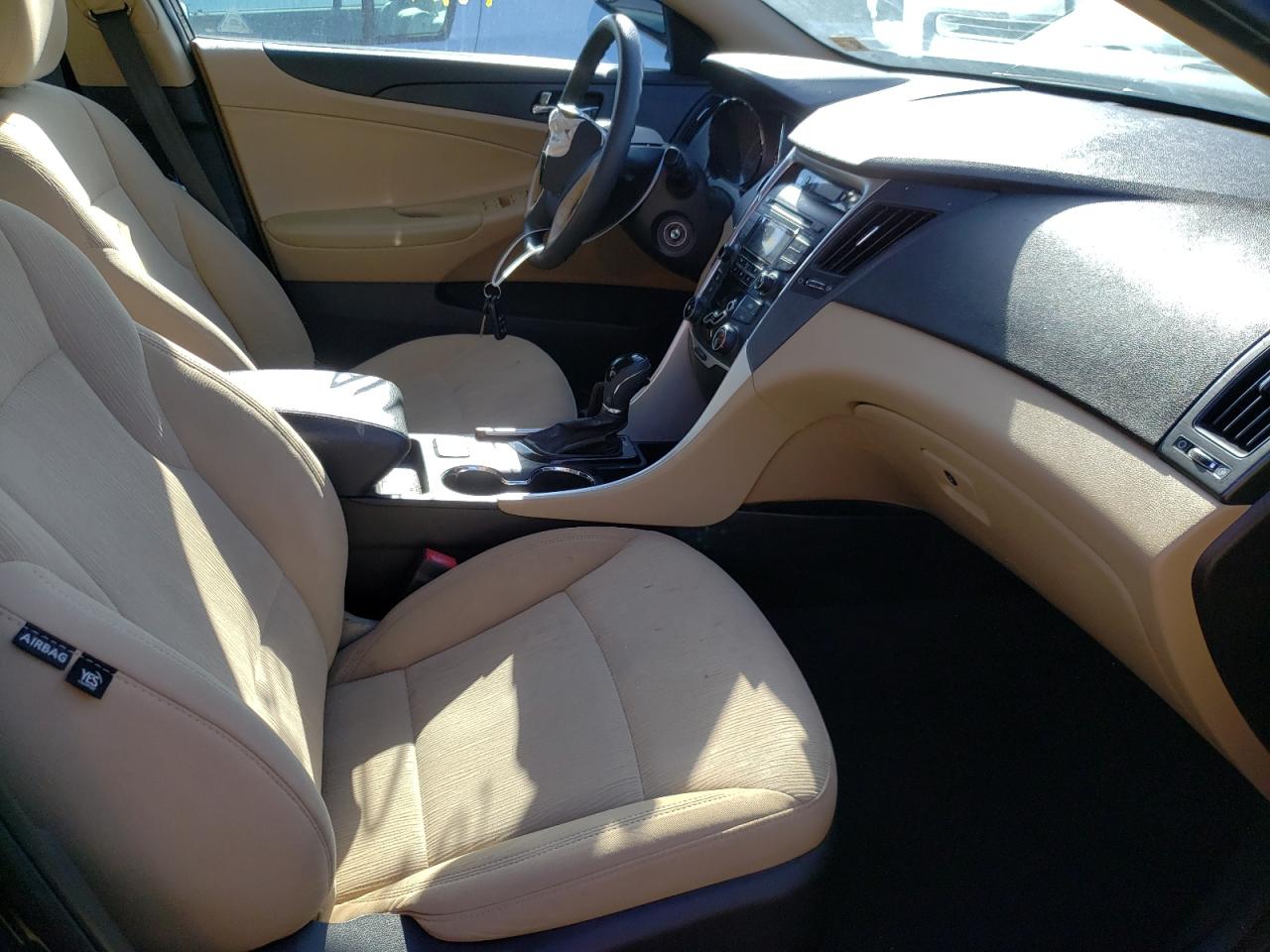 Photo 5 from auction – 2013 HYUNDAI SONATA GLS with VIN 5NPEB4AC0DH560660
