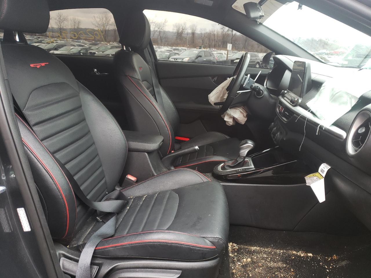 Photo 5 from auction – 2021 KIA FORTE GT with VIN 3KPF44AC3ME274725