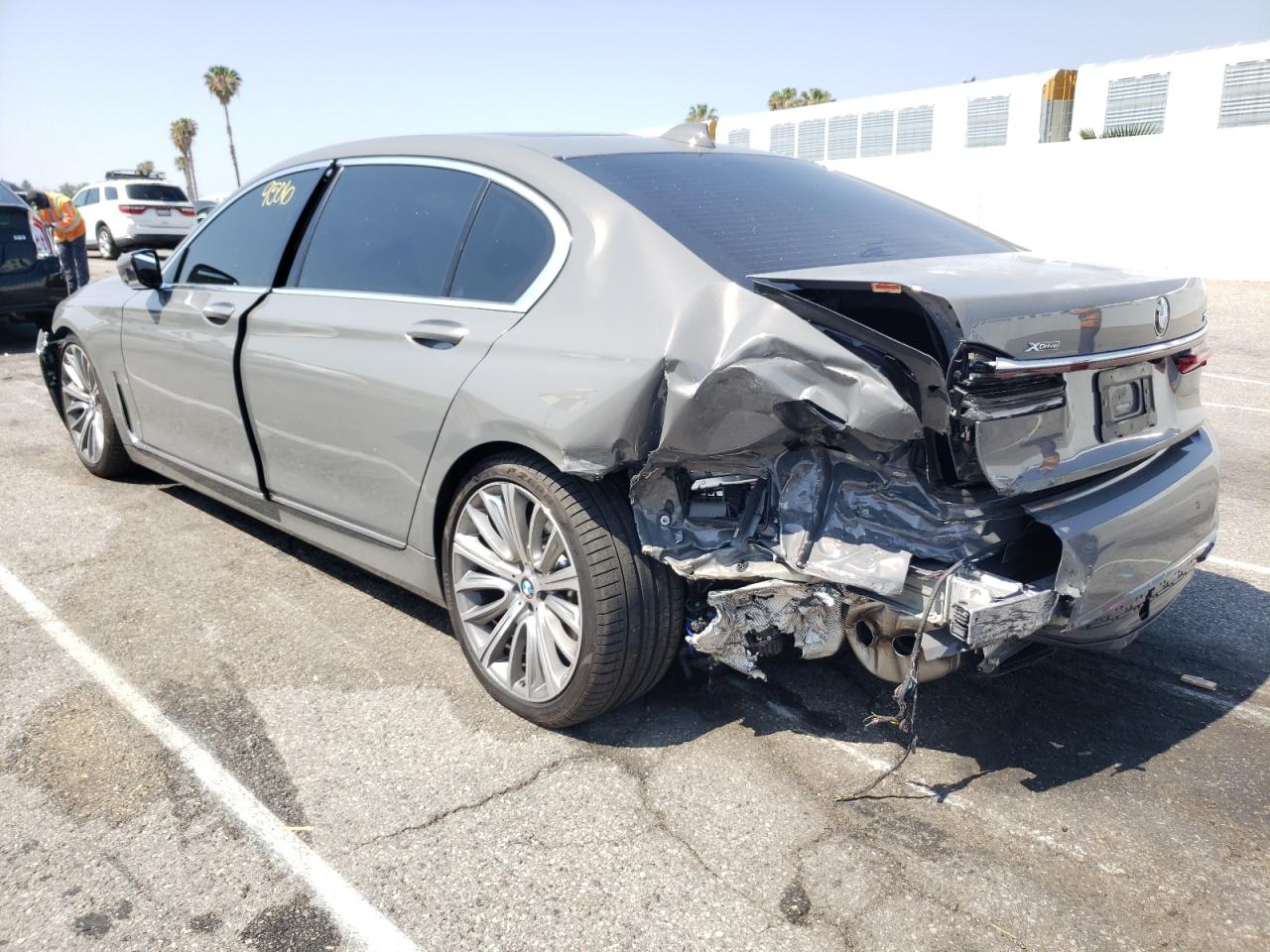 Photo 3 from auction – 2022 BMW 750 XI with VIN WBA7U2C05NCH53426