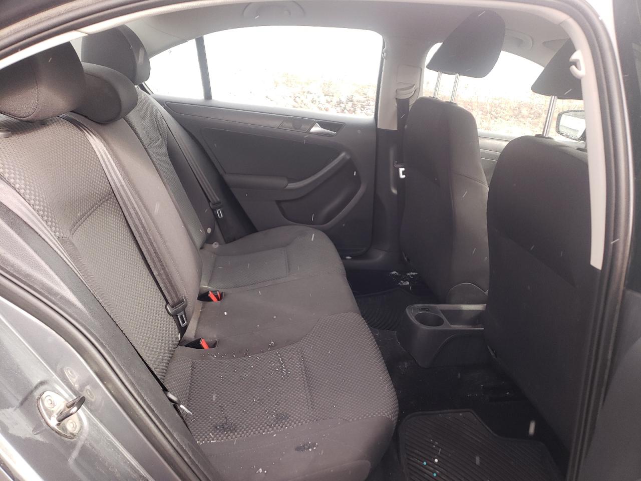 Photo 6 from auction – 2012 VOLKSWAGEN JETTA BASE with VIN 3VW2K7AJ4CM409653