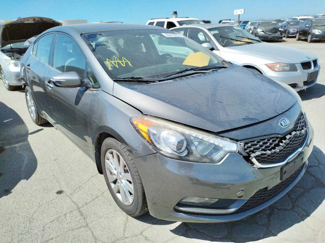 KIA FORTE EX 2014 with VIN KNAFX4A84E5089838 - Photo from auction