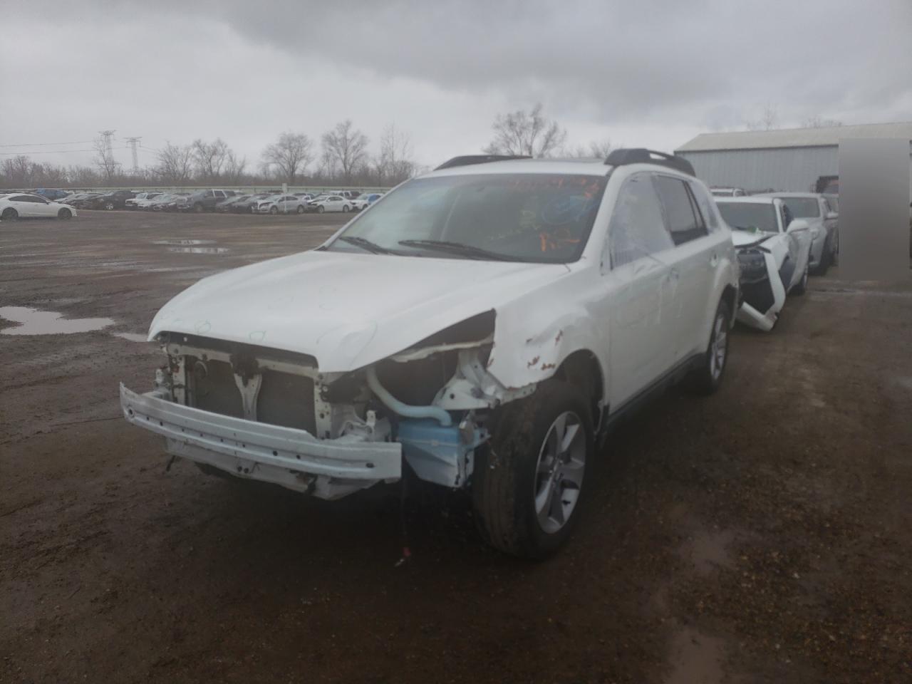 Photo 2 from auction – 2013 SUBARU OUTBACK 3. with VIN 4S4BRDSC7D2265596