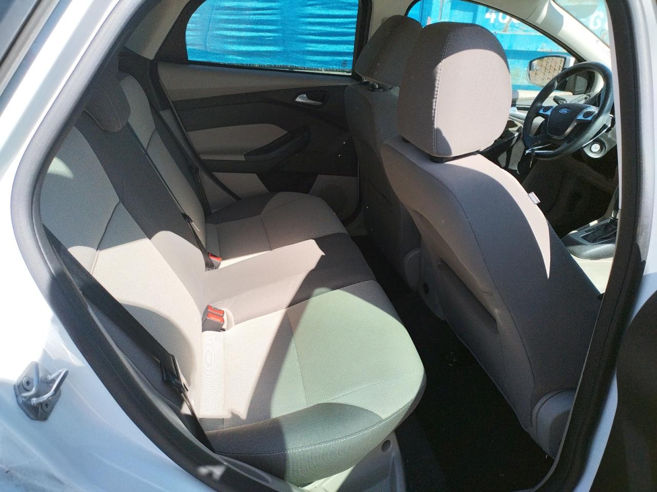 Photo 6 from auction – 2014 FORD FOCUS SE with VIN 1FADP3K21EL391667