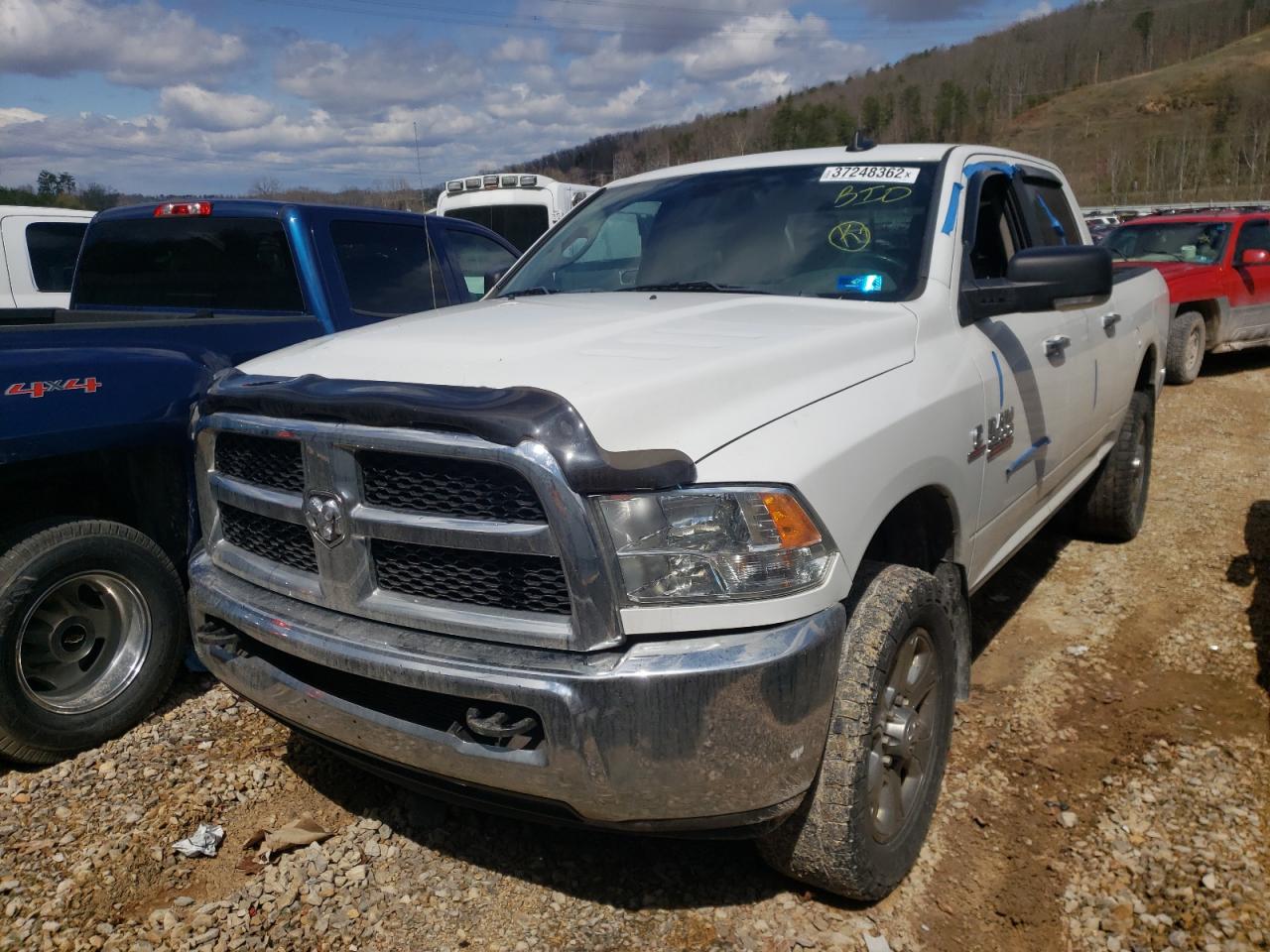 Photo 2 from auction – 2018 RAM 2500 SLT with VIN 3C6UR5DL2JG128401