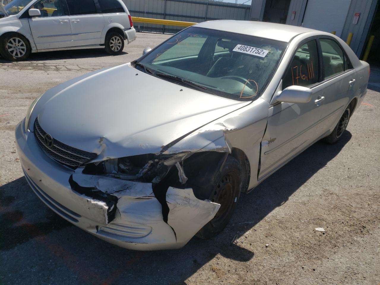Photo 2 from auction – 2004 TOYOTA CAMRY LE with VIN 4T1BE32K54U838416
