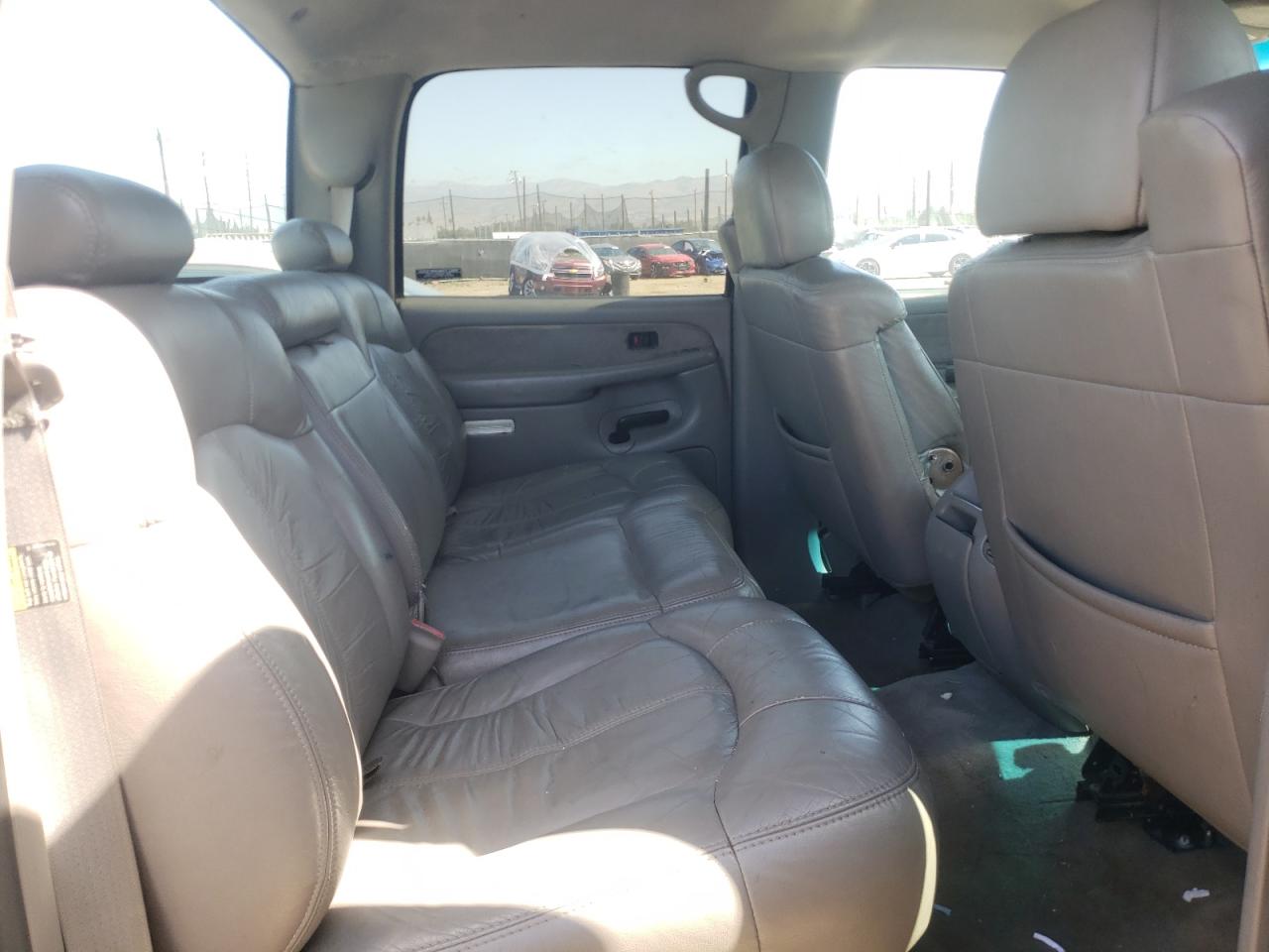 Photo 6 from auction – 2001 CHEVROLET SILVERADO with VIN 1GCGC13U31F143310