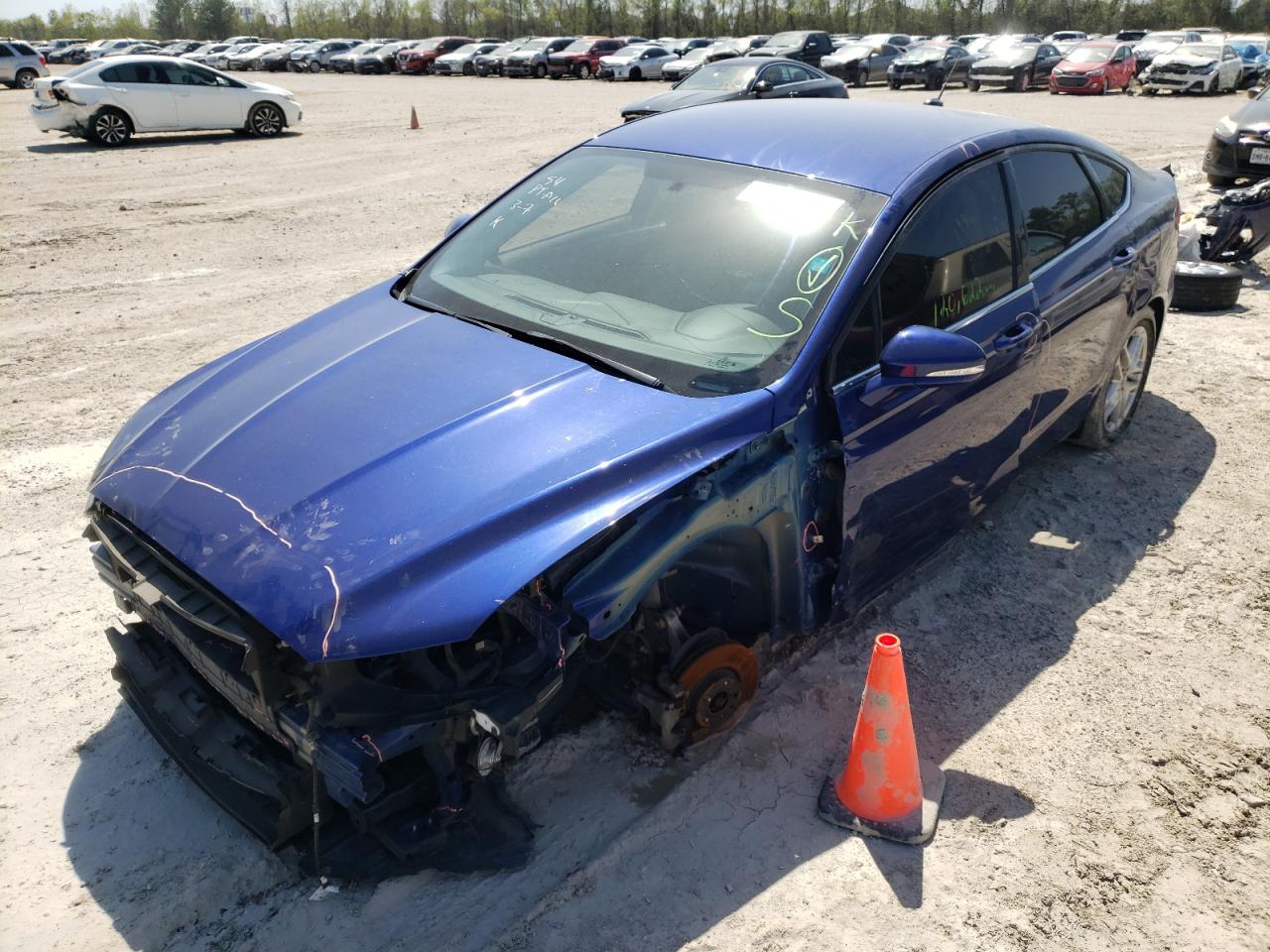 Photo 2 from auction – 2016 FORD FUSION SE with VIN 3FA6P0H71GR359543