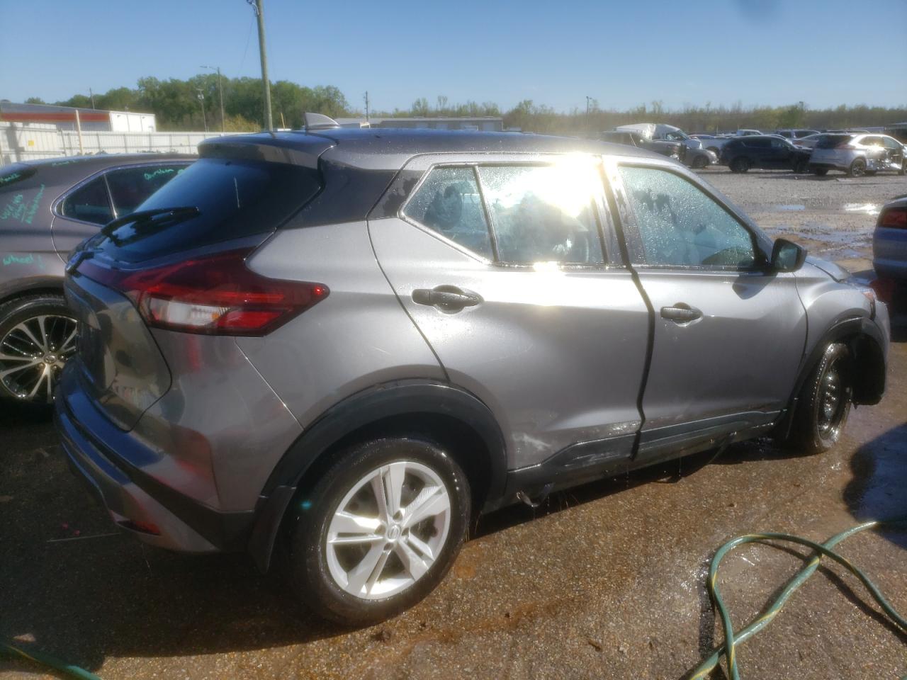 Photo 4 from auction – 2021 NISSAN KICKS S with VIN 3N1CP5BV9ML542935