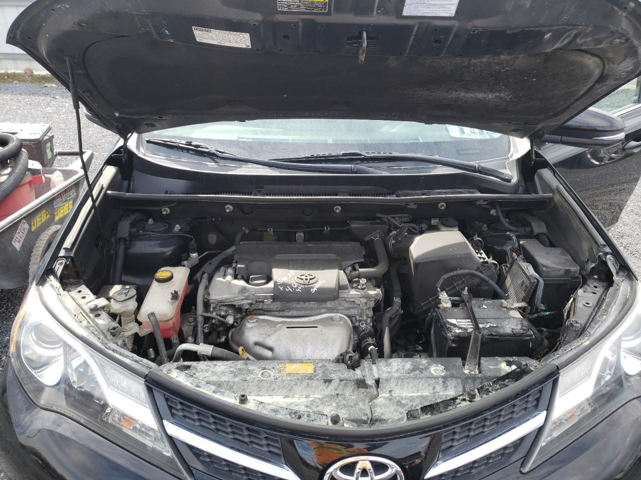 Photo 7 from auction – 2015 TOYOTA RAV4 XLE with VIN 2T3RFREV6FW276069