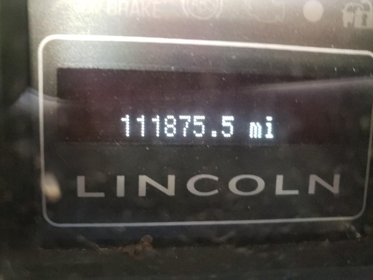 Photo 8 from auction – 2008 LINCOLN NAVIGATOR with VIN 5LMFU285X8LJ13242