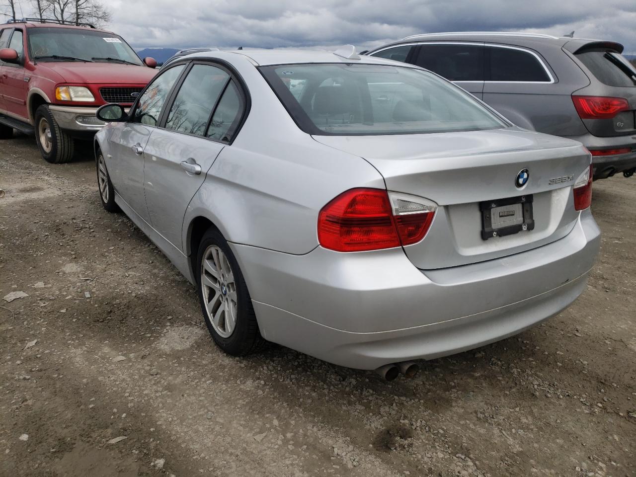 Photo 3 from auction – 2006 BMW 325 XI with VIN WBAVD135X6KT79672