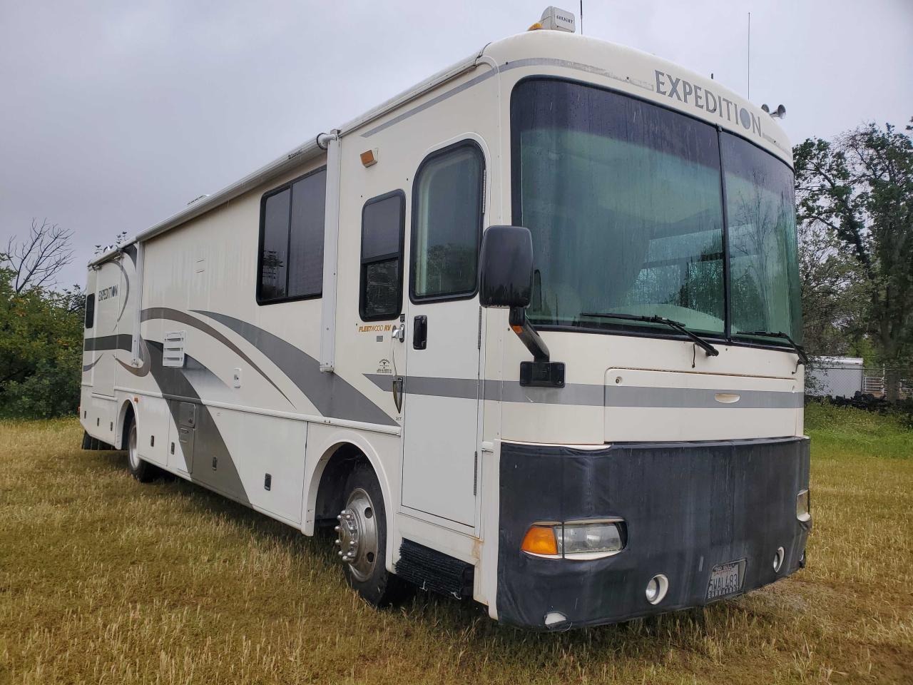 FLEE EXPEDITION 2000 with VIN 4UZ6EFBC3YCH38633 - Photo from auction